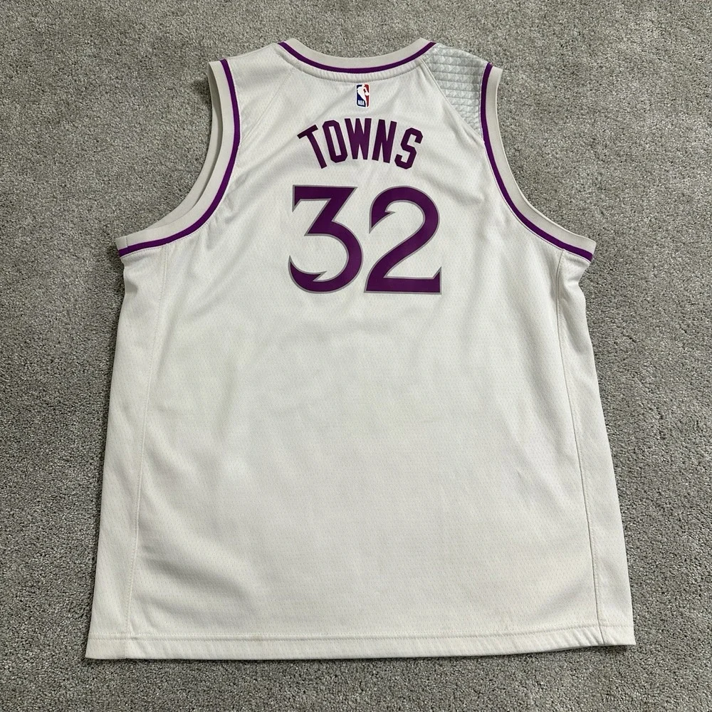 Nike Minnesota Timberwolves Karl Anthony Towns Jersey YOUTH Boys XL City Edition